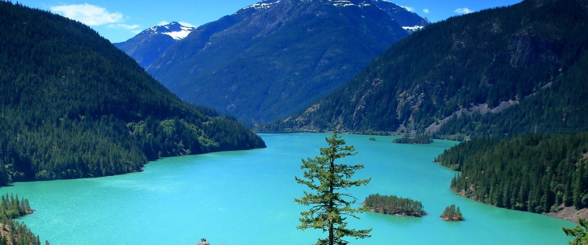 Diablo Lake, a drive up lake to paddle board near Seattle